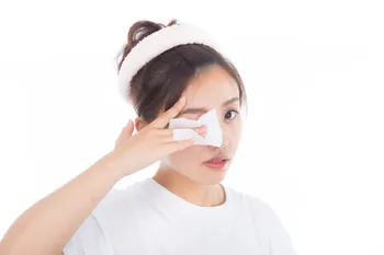 卸妝水用法用錯導致皮膚問題（圖片來源：pexels）